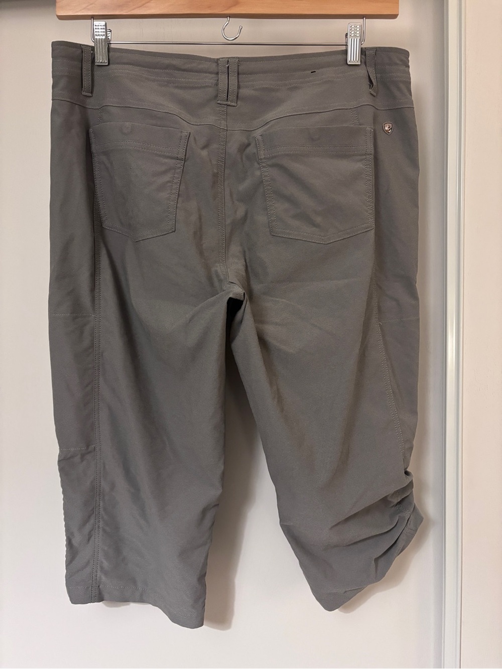 Kuhl Womens Trekr Kapri Cargo Pants Size 14 Gorpcore Utility Pockets Hiking Camp - Picture 4 of 13